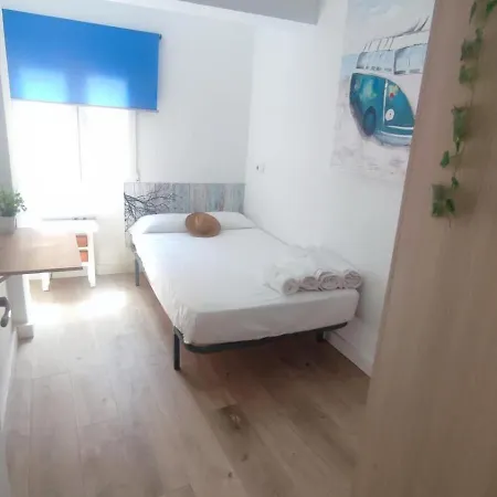 Apartamento La Reina Ii * Almeria