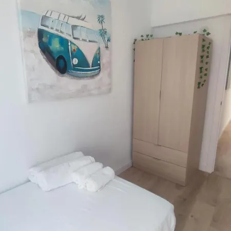 Apartamento La Reina Ii Apartment Almeria