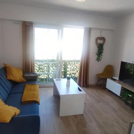 Apartamento La Reina Ii *